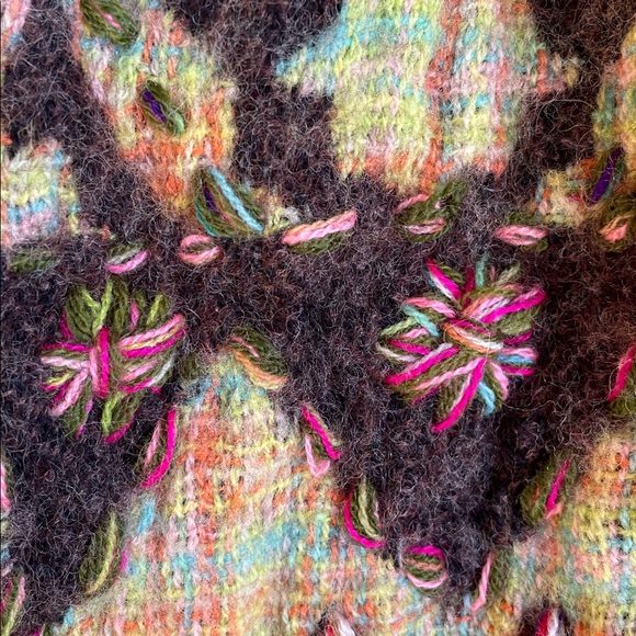 Anthropologie & Urban Outfitters 100% Wool Shawl Scarf Multicolored & Textured - Picture 9 of 13